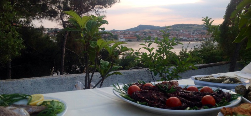 Αλησμόνητες γεύσεις από τις Αλησμόνητες Πατρίδες κατά την τέταρτη εβδομάδα του Mount Athos Area KOUZINA 2015