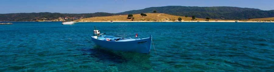 Πράσινα Μεσογειακά Νησιά στην ίδια γεωγραφική παράλληλο!